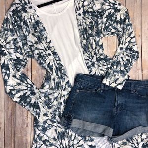 Blanc & Noir Tie Dye Lularoe Sarah